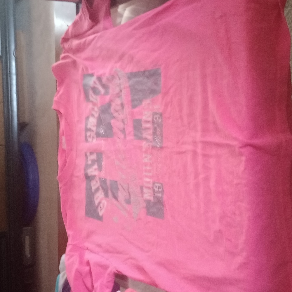 T shirt size L